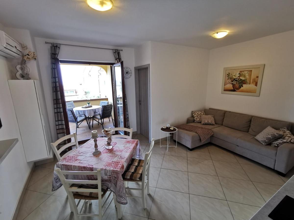 Apartments Lea 2 Malinska Bagian luar foto