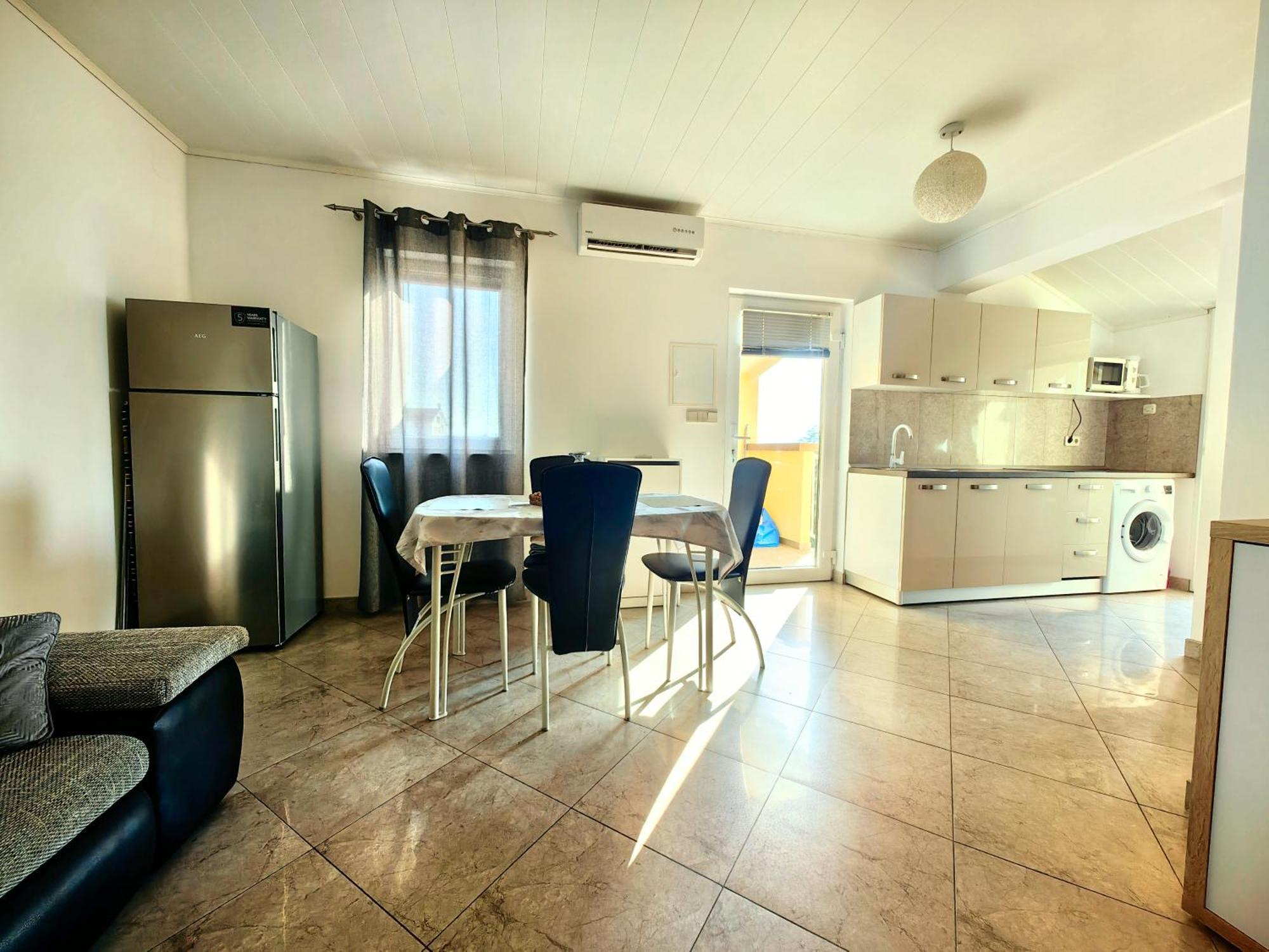 Apartments Lea 2 Malinska Bagian luar foto
